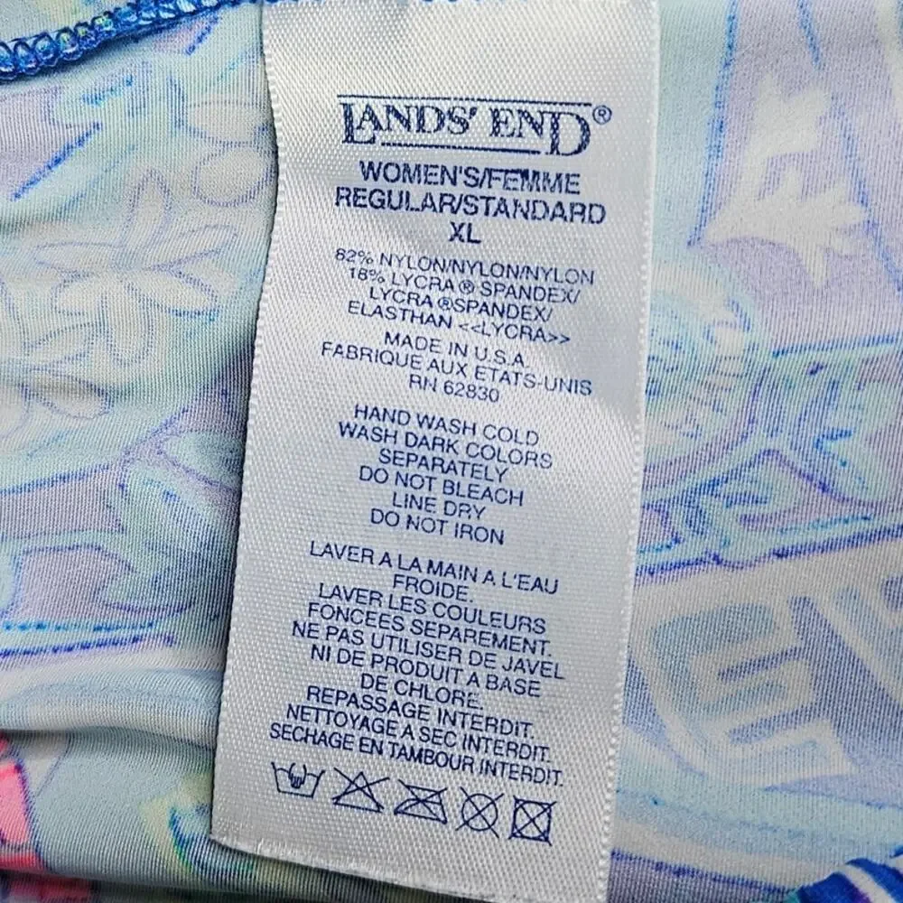 Vintage Lands End Travel Shorts Loose Fitting Blue Destination print Size XL